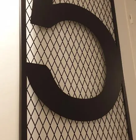 Ibis Saint-jean-de-luz 3* 씨부르