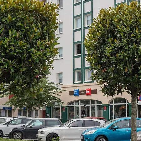 Ibis Saint-jean-de-luz 3* 씨부르