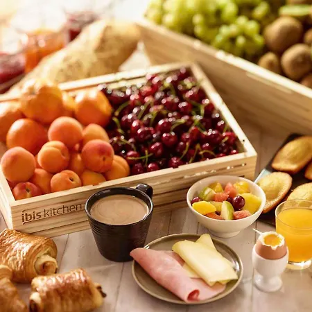 Ibis Saint-jean-de-luz 3* 씨부르