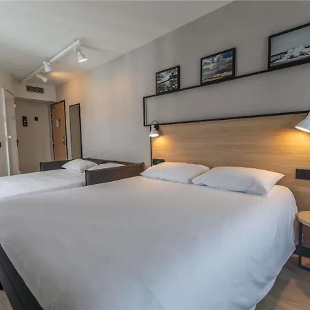 Ibis Saint-jean-de-luz 3* 씨부르
