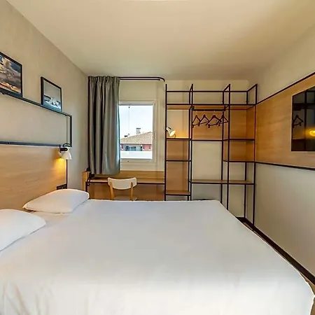 Ibis Saint-jean-de-luz Hotel 3*
