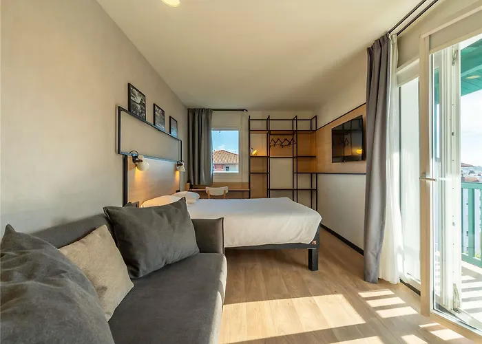 Ibis Saint-jean-de-luz